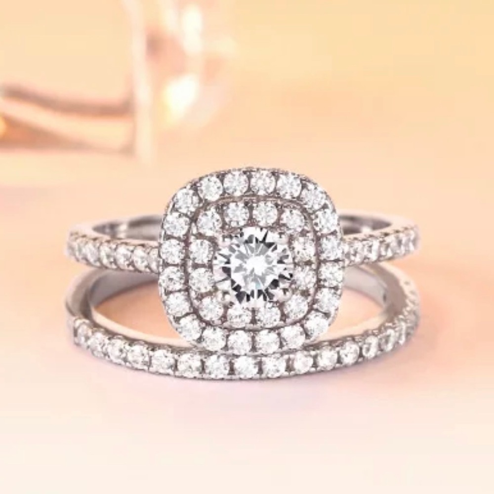✨2 Piece Double Halo Set✨18K White Gold✨ - Picture 2 of 7